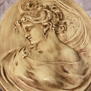 Elegant Cream Wall Decor Plaque